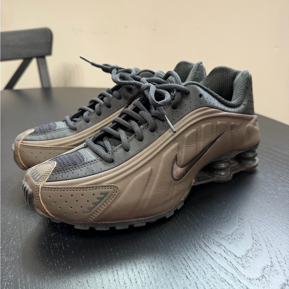 Nike Shox R4 - Picture 5 of 9